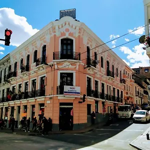 Latitud Ecuem 2*, Quito Ecuador